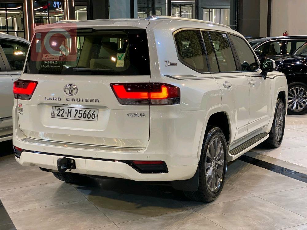 تويوتا لاندكروزر